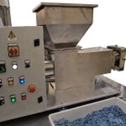 Pilot Soap Extruder Pilot Soap Extruder